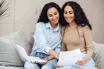 Girls are happy with what they see on the phone, girls got a great response.
