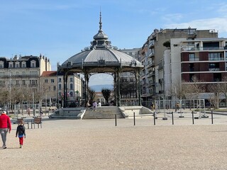 square in the center of the city