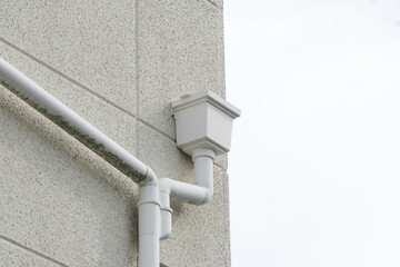 雨樋　縦樋　外壁