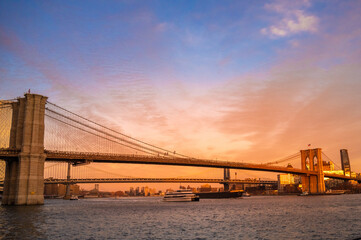 brooklyn bridge in the sunny late afternoon view of Beooklyn