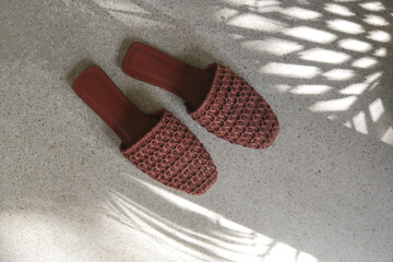 Handmade raffia mules. Sustainable ethically made pair of slippers.
Responsibly sourced shoes with eco-friendly materials.