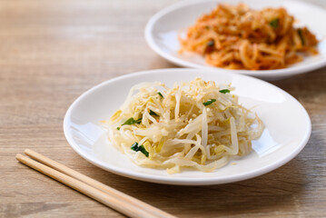 Fototapeta Korean mung bean sprouts salad (Kongnamul Muchim), Korean food side dish obraz