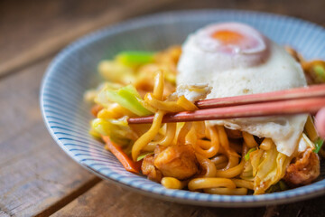 焼きうどん