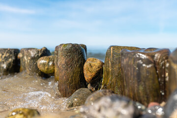 Holzbuhne an der Ostseek&uuml;ste