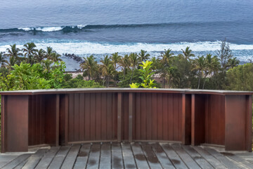 Balcon avec vue sur la plage de Grand’Anse, Île de la Réunion 