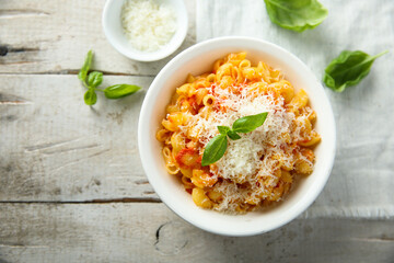 Pasta with tomato sauce and cheese