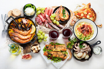 Freshly prepared delicious varieties of Mediterranean dishes.