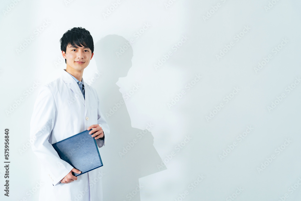 Aufkleber 白衣を着た若い男性のポートレート　理系男子　医大生