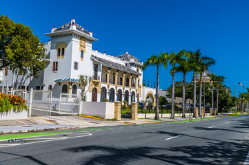 A view down the central part of Constitutional Avenue in San Juan, Puerto Rico on a bright sunny day