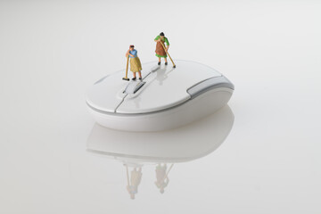 ミニチュア人形