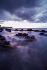 Abenddämmerung an der Playa de San Telmo, Puerto de la Cruz, Teneriffa