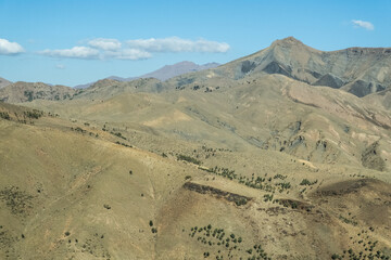 the road that crosses the Atlas mountains in Morocco reveals new wonders and surprises