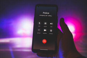 Emergency call on police. Calling to police