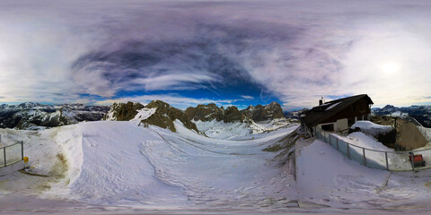 A Winter Wonderland 360 View of the Lagazuoi Refuge
Majestic Peaks and Serene Valleys A 360 View of the Italian Alps