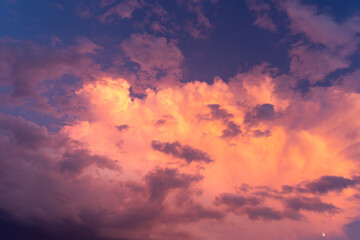 Pink sky, Evening Dusk cloud on Sunset, idyllic nature cloud,dramatic sunlight with majestic peaceful sky