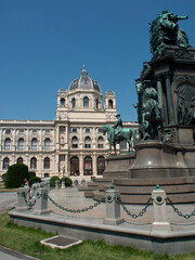 Fototapeta na wymiar Wien an der Donau