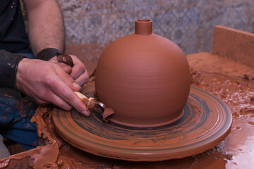 Potter making handicrafts