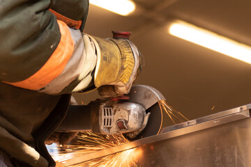cutting metal with an angle grinder