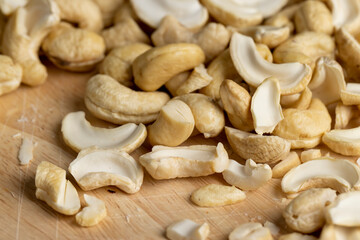 Peeled hard dried cashew nuts