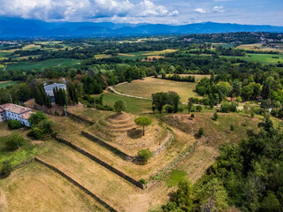 Fototapeta na wymiar Remains of the military fortress on the hills of Fagagna.