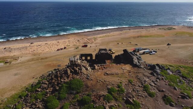go to bushiribana ruins in aruba