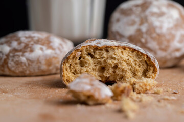 Powdered sugar gingerbread on the table