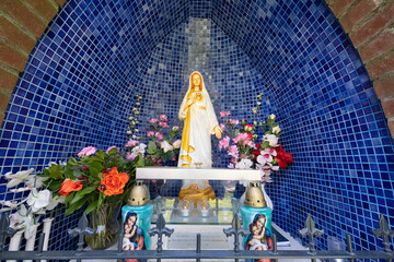 Maria statue in chapel