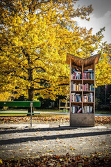 Herbstliche Leseecke - Hochformat