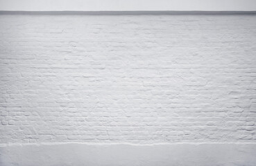  weiße Backsteinwand