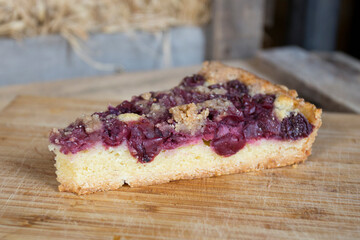 Dessert with red fruits such as raspberries, strawberries, blackberries or blueberries.