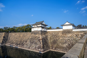Fototapeta na wymiar 大阪城 千貫櫓と多聞櫓の風景