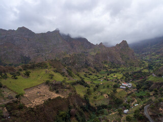Obraz premium Santo Antão, in Cape Verde, is an island of lush landscapes: towering mountains, verdant valleys, crystalline streams, and stunning beaches. It is a mix of natural, cultural, and historical beauty