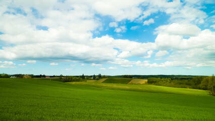 Obraz premium Green fields in Kashubia region - Northern Poland.