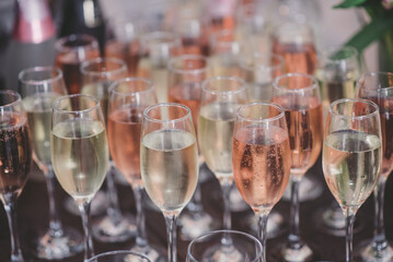 Mixed white and Rose sparlking wine, prosecco or champagne in glasses