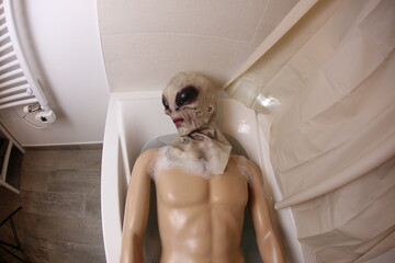 Spooky alien in the bathtub