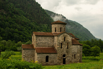 Fototapeta premium church in the mountains
