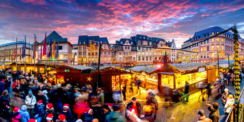Weihnachtsmarkt, Mainz, Deutschland 