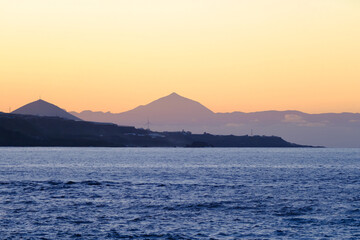 Fototapeta na wymiar View on Volcano Teide on Tenerife from Grand Canaria on sunset.