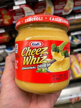 Grocery store kraft cheez whiz jar