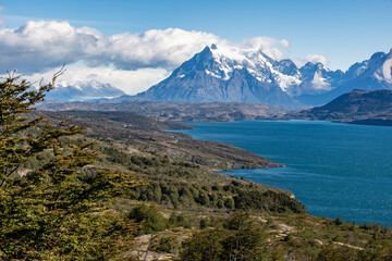Naklejka na ściany i meble Lake Toro and snowy mountains of Torres del Paine National Park in Chile, Patagonia, South America