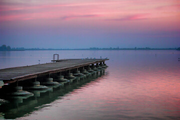 Obraz premium pier at sunset