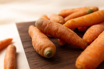 Sweet and crunchy small snack carrots