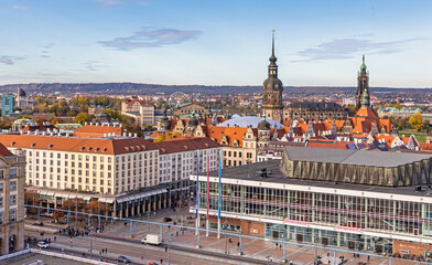 Fototapeta na wymiar Bilder aus Dresden an der Elbe Landeshauptstadt von Sachsen
