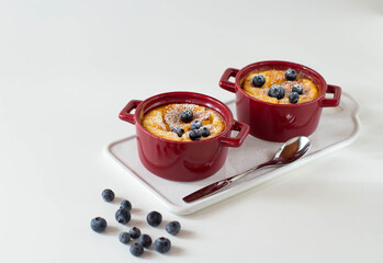 Cottage cheese soufflle with berries