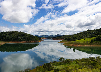 Reflexo das nuvens 