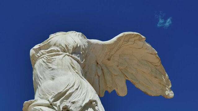 Angel statut in the sky