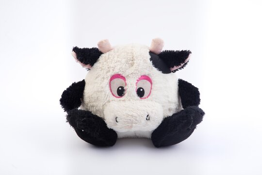 Little plush cow Assorted baby photography props and toys 