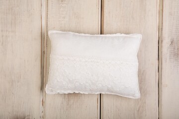 Newborn posing pillows Assorted Props for baby photography