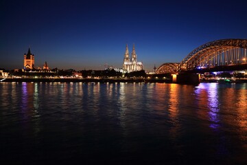 Fototapeta na wymiar Cologne city night, Germany