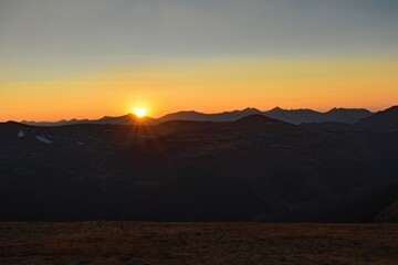 Obraz premium sunset in the colorado rocky mountains